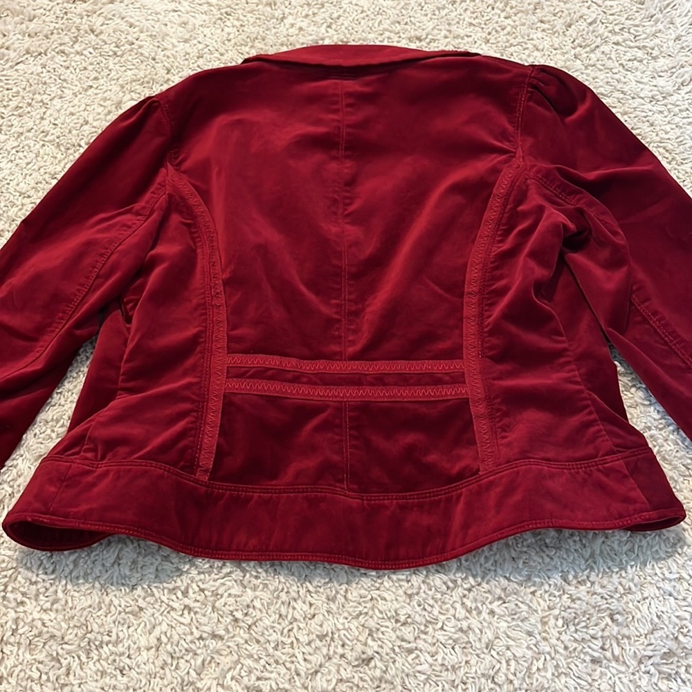 Red crop jacket